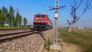 12926 Super deluxe Superfast Express at MPS || 110kmh