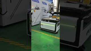 ATC CNC router with different color alarms for furniture making