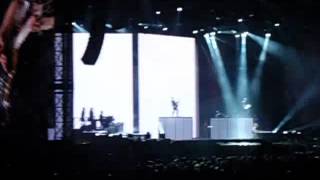 Madonna MDNA tour Roma 12/06/2012 Turn Up the radio [clip]