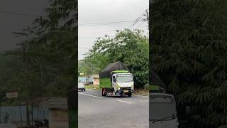 Truck Elf Nanjak Santuy | Pesona Tanjakan Manglong