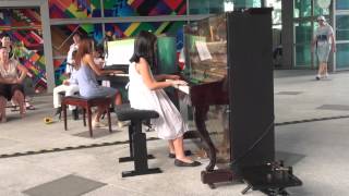 Glenda Tay Shi En playing Bach Concerto F minor first mvt BWV1056 #BachInTheSubway2016