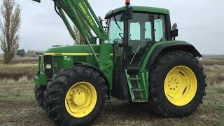 Трактор John Deere 6910