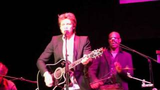 Jon Bon Jovi plays "Wanted Dead or Alive" acoustic at Lincoln Center NYC 11/16/2009