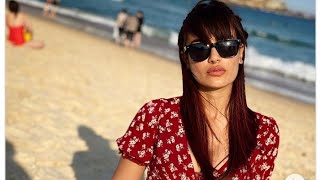 Naagin 3's Surbhi Jyoti rocks crop top and denim look as she holidays in Australia; see vacation pic