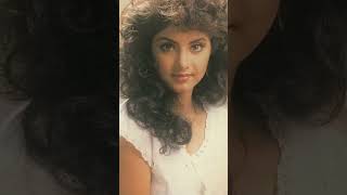 Divya Bharti 💓Ghumne Ko Nikle Jab Ghar Se Hum Aur Tum..  🍃Udit Narayan  💮Rang (1993)✨💝