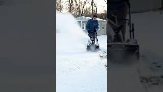 Snow Blower ❄️ Snow Joe SB18 Cordless Snow Blower #Shorts