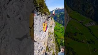 OMG #dangerous#stunt #climbing#parachute#skydiving#hills#trekking#trending#shorts #adventure#short