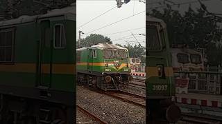 Super😼 Beautiful Train, pl like subscribe