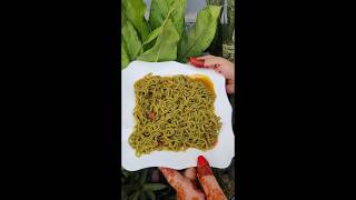 spinach maggi/review/ #youtubeshorts #video #maggi #spinach #food #noodles #channel