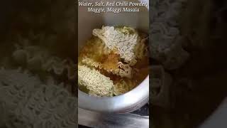 #short 👌COOKER Vali MAGGI🤔😎 #maggi #maggie #magginoodles #maggilover #streetfood