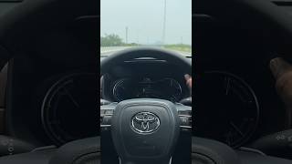 TOP SPEED TEST OF THE INNOVA HYCROSS ZX HYBRID #topspeed #innovahycross #toyota