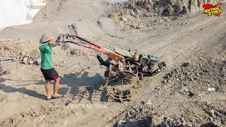 Masuk Lewat Proyek Jalan Tol Traktor Sawah Bergegas Nyingkal Pinggiran