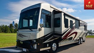 Motorhomes of Texas 2019 Newmar Dutchstar C3215