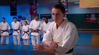 Cobra Kai S4E9 - Eli vs Kyler