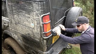 Land Rovers tackle Muddy Tracks - Raw footage