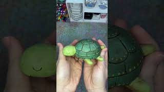 🎨Painting a clay turtle🐢#turtles #airdryclay #artoftheday