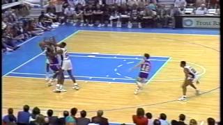 Mike Brown goes coast 2 coast vs Spurs 1990