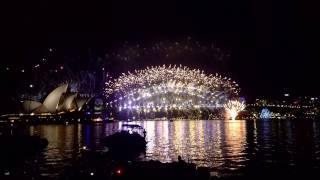 Midnight Fireworks Sydney 2017