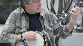 Maker's 006: Béla Fleck Plays Banjo at Steven Smith Teamaker in Portland, Oregon