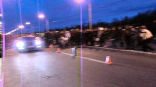 Nissan R35 GT-R vs Honda CBR1000RR drag racing