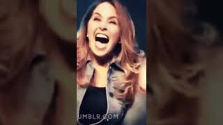 😱#Lucero sorprende al declarase FAN de #Cher durante entrevista en inglés‼️#shorts #youtubeshorts