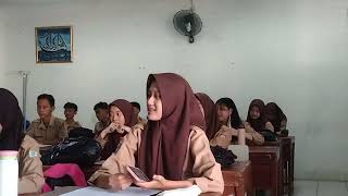 Suasana Kelas XII IPS 2 SMAN 12 Kota Tangerang