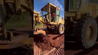 The master #construction #earthmovingequipment #motorgrader #cat #caterpillar #viral #roadwork