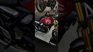 Conhecendo a Triumph Scram 400 no festival Interlagos 2024