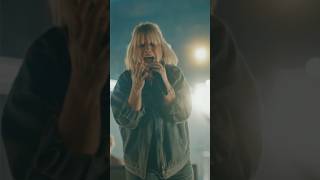 He’s in this place. He’s all around. #thebelongingco #nataliegrant #worship ​⁠@nataliegrantmusic