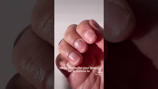 Want to make your press on nails last long? Follow these easy steps! #pressonnails #pressons #nails