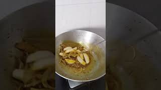 ফুলকপি আলু দিয়ে ভেটকি মাছের ঝোল| phulkopi Aloo diya Bhetki Macher jhol Recipe #youtubeshort #food