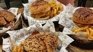 FRISBEES BURGER BANDRA #shorts