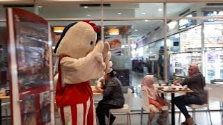 Ulang tahun ke 8 kfc metro indah mall auliya