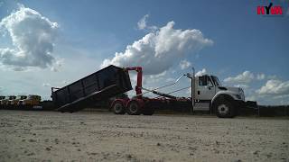 Container transport in the USA - HYVA hookloader on American truck International