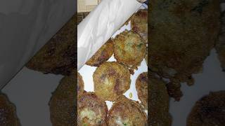 Aloo ki Tikki| Potato Cutlets #shorts #youtubeshorts #youtube #videoshort #aloorecipe #clobevate