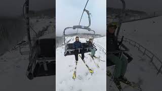 Skifahren im Skiliftkarussell Winterberg: Eines der größten Skigebiete in Deutschland ⛷️🙌