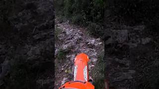 saltando en la subida 🐏#ktm @malikov112 #enduro #youtube #instagram #gas #crazy #europe #top #yes