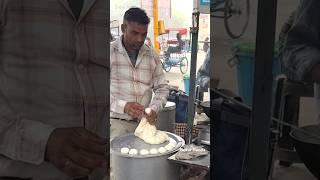 Unique Way Of making Chole Bhature 🔥 #shorts #streetfood #cholebhaturae