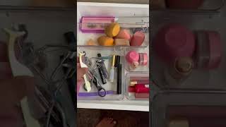 ✨ Sunday Reset ✨ Clean my makeup vanity with me 💜 #cleanwithme #cleaningasmr #cleaningmotivation