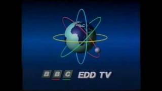 CBBC - Edd skiing