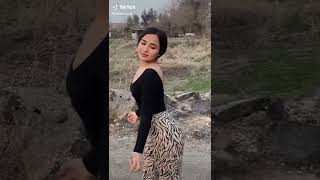 Melek Azad Yeni TikTok Videosu