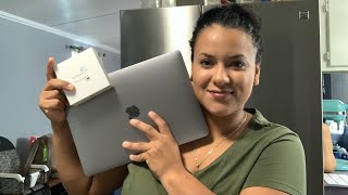 2020 MACBOOK AIR AND AIRPODS UNBOXING.REVIEW MACBOOK AIR&AIRPODS.LES MUESTRO MI NUEVA COMPUTADORA .