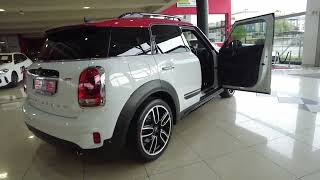 MINI COOPER JCW COUNTRYMAN ALL4 A/T: Turbocharged Elegance in Motion