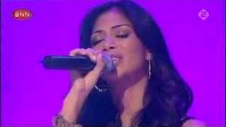 2006-02-05 - The Pussycat Dolls - Stickwitu (Live @ TOTP)