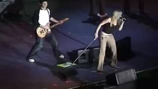 Hilary Duff - Full Concert - Jingle Ball Live 2003 - HD