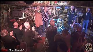 'The Clouds' live aus dem Rattlesnake Saloon