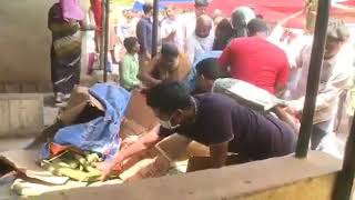 Corona Kastalu In Hyderbad Erragadda Market || Vegetables Loot In Hyderbad