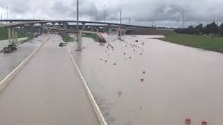 Inundaciones en las principales carreteras de Houston tras efectos de la tormenta Beta   22sep