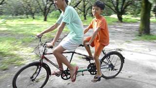 Tandem biking with Jayjay and Nikko