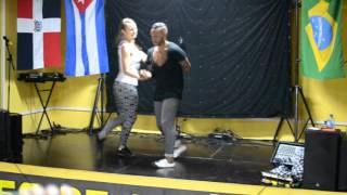 Yoandy Villaurrutia | TIMBAFEST 2015 | salsa casino Advanced| figures